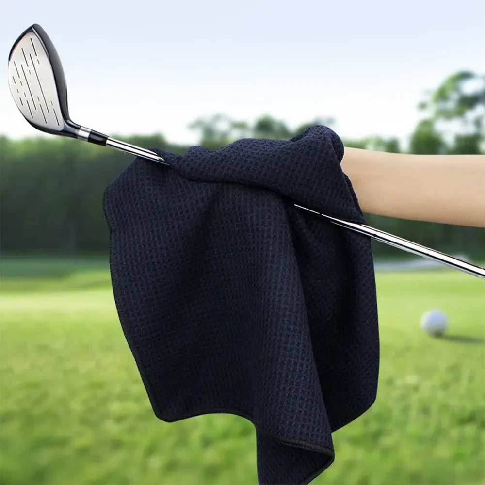 Golf Cleaning Towel Black 15.7x15.7 Inch With Magnet Hook Microfiber Supplies Golf Special Use Wet and Dry Dual Cleaning Towel